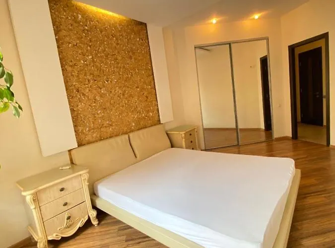 Arcadia Terrace Sea Breeze Apartment